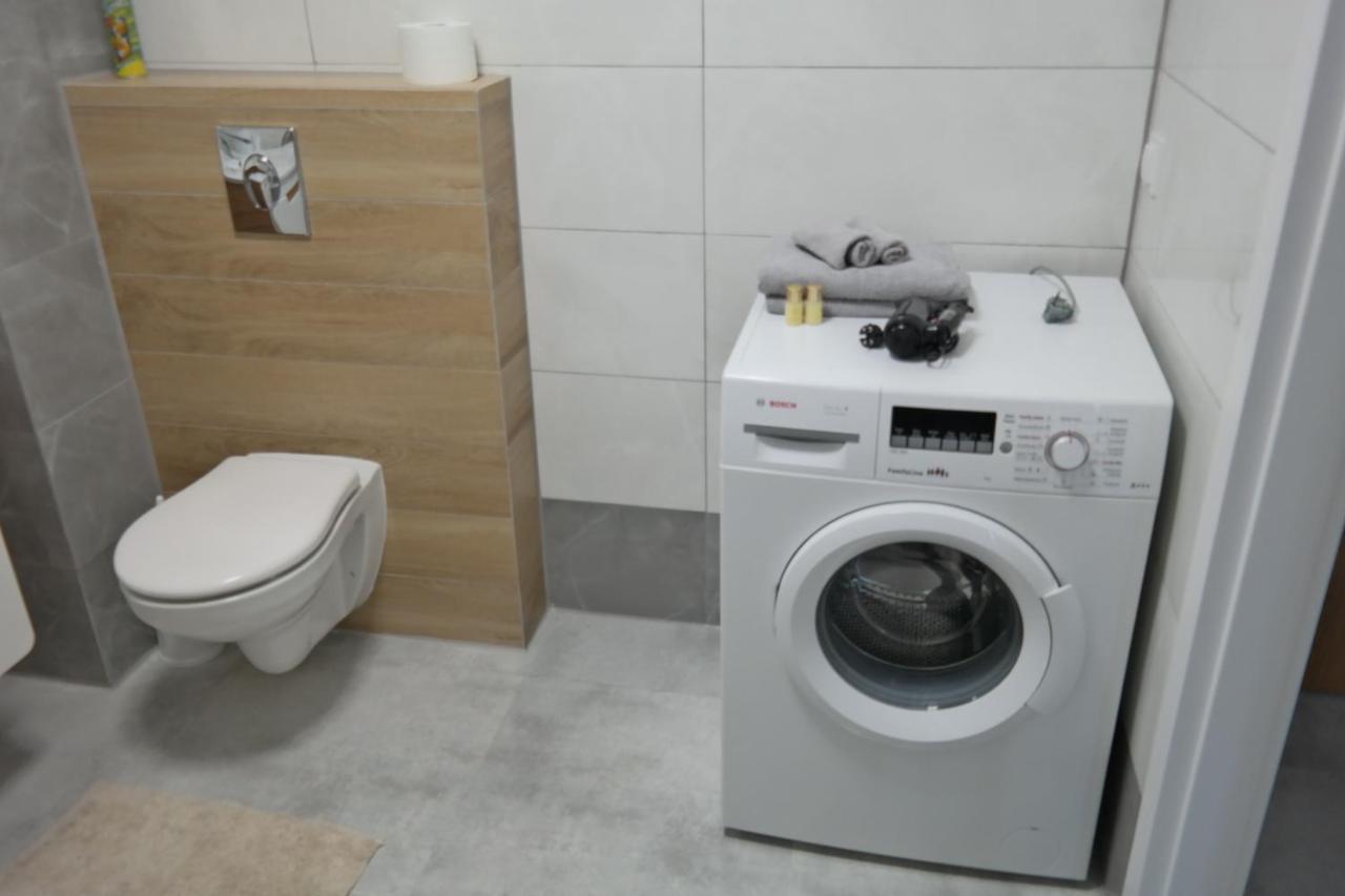 Apartament Al. Solidarnosci ビャウィストク エクステリア 写真